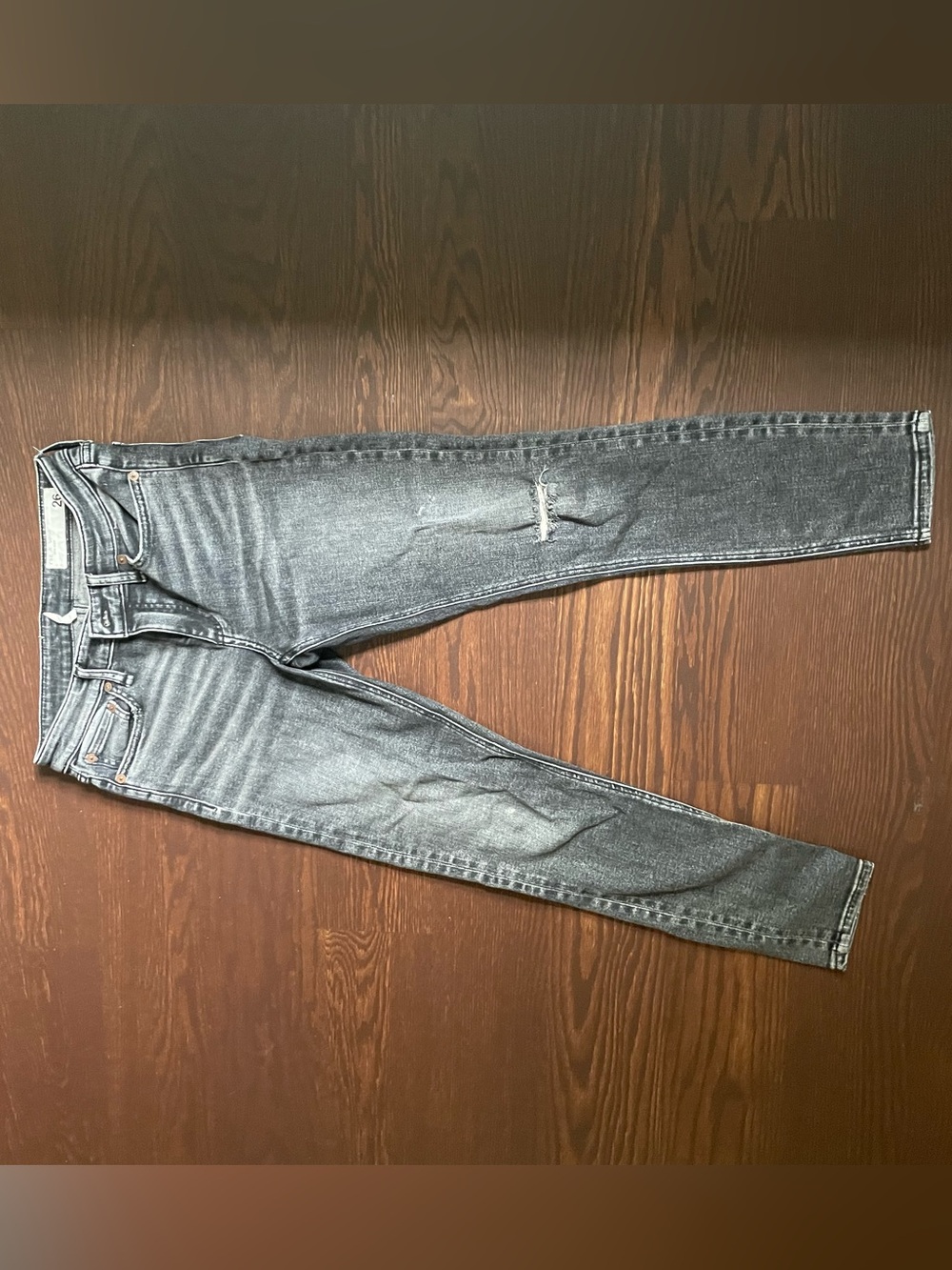 rag & bone women’s Distressed Jeans